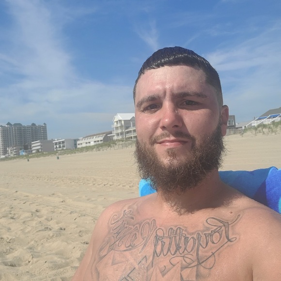 Meet your Posher, Cody - Picture 1 of 3